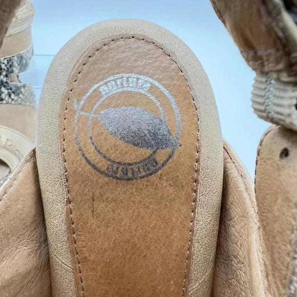 Nurture Women Hope 7M Tan Leather Faux Snakeskin Platform Western Reptile Exotic - Picture 9 of 12